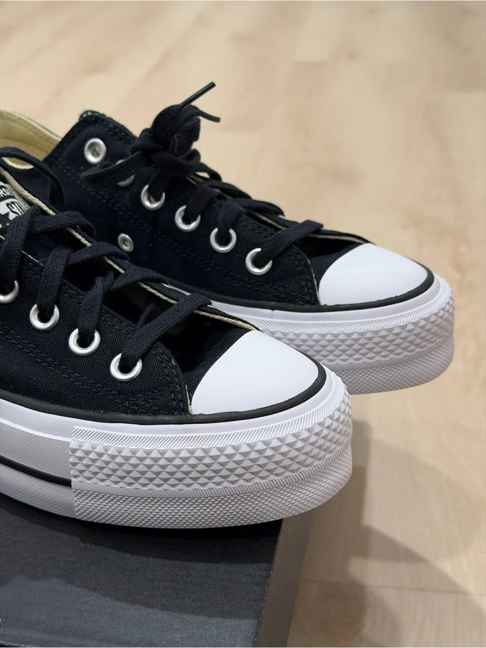 Converse - Chuck Taylor All Star Lift Platform Canvas Low-Top Sneakers - Picture 8 of 15